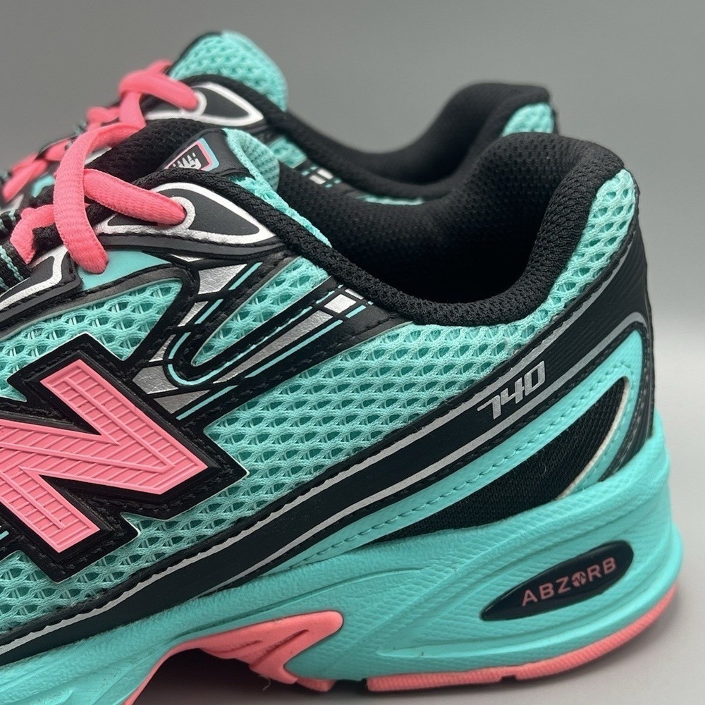 New Balance 740 V2 Cyber Jade Green Pink Y2K Runners - Mens Size 7.5 USED - Picture 5 of 9